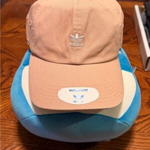 Adidas Strap-back adjustable Peach small emblem.